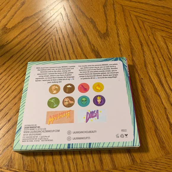 Moods eye shadow pallet - Picture 3 of 5